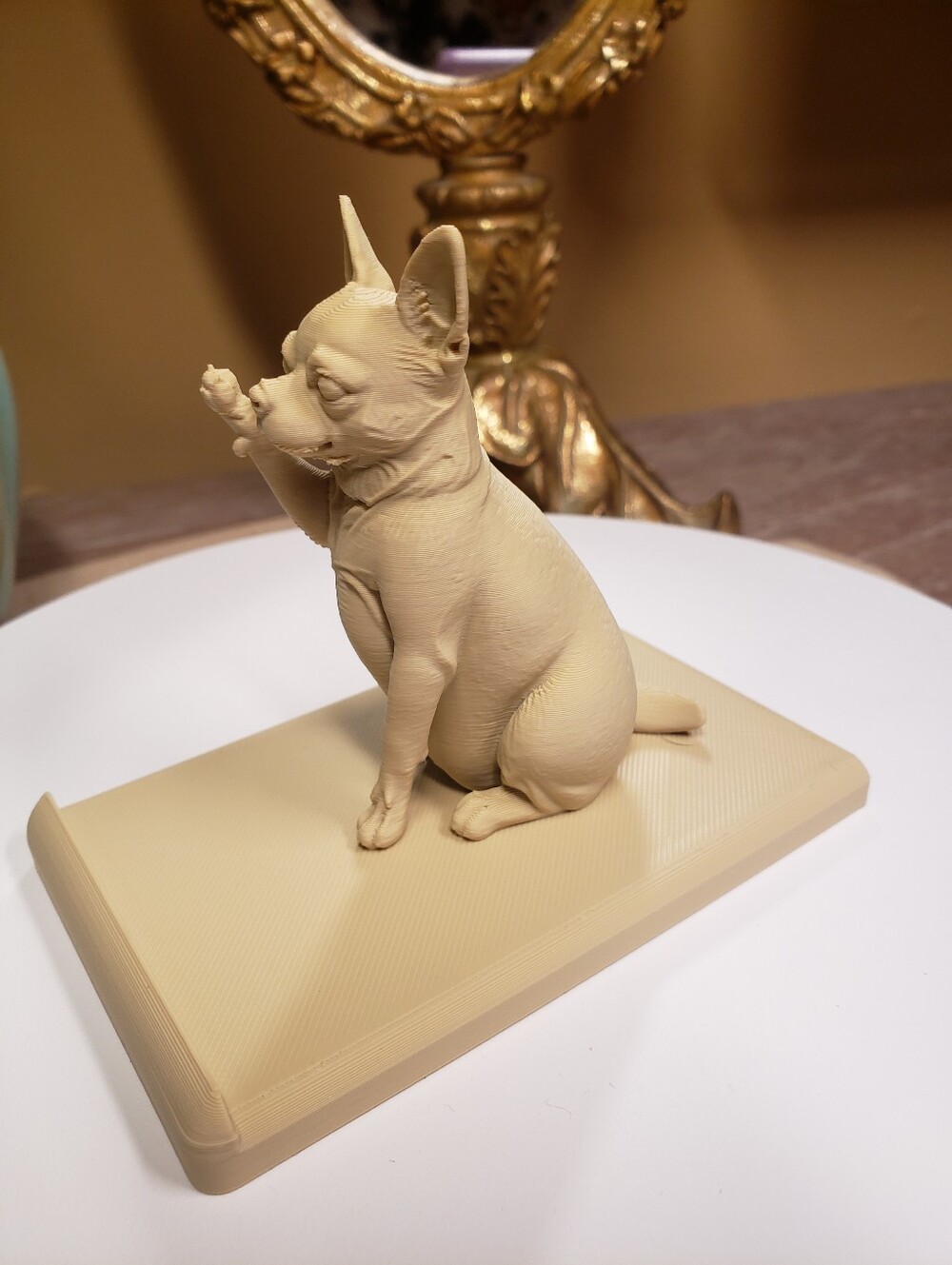 Hand Crafted Chihuahua Dog Raised Paw Phone Holder - Picture 2 of 4